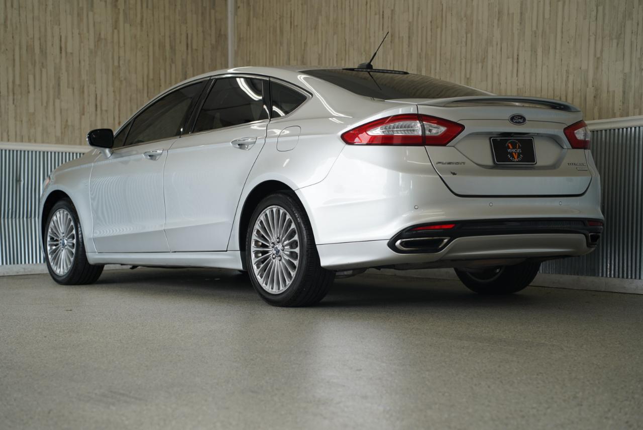 Ford Fusion 4dr Sdn Titanium FWD 2016