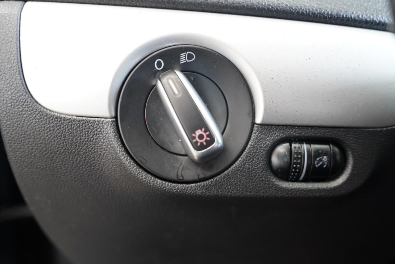 Volkswagen Jetta Sedan 4dr Auto SE 2013