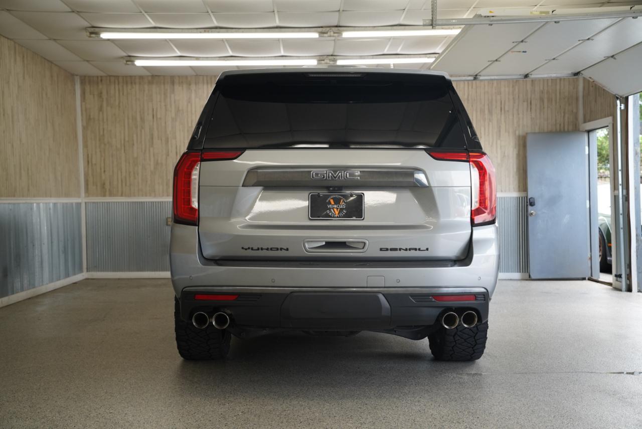 GMC Yukon XL 4WD 4dr Denali Ultimate 2023