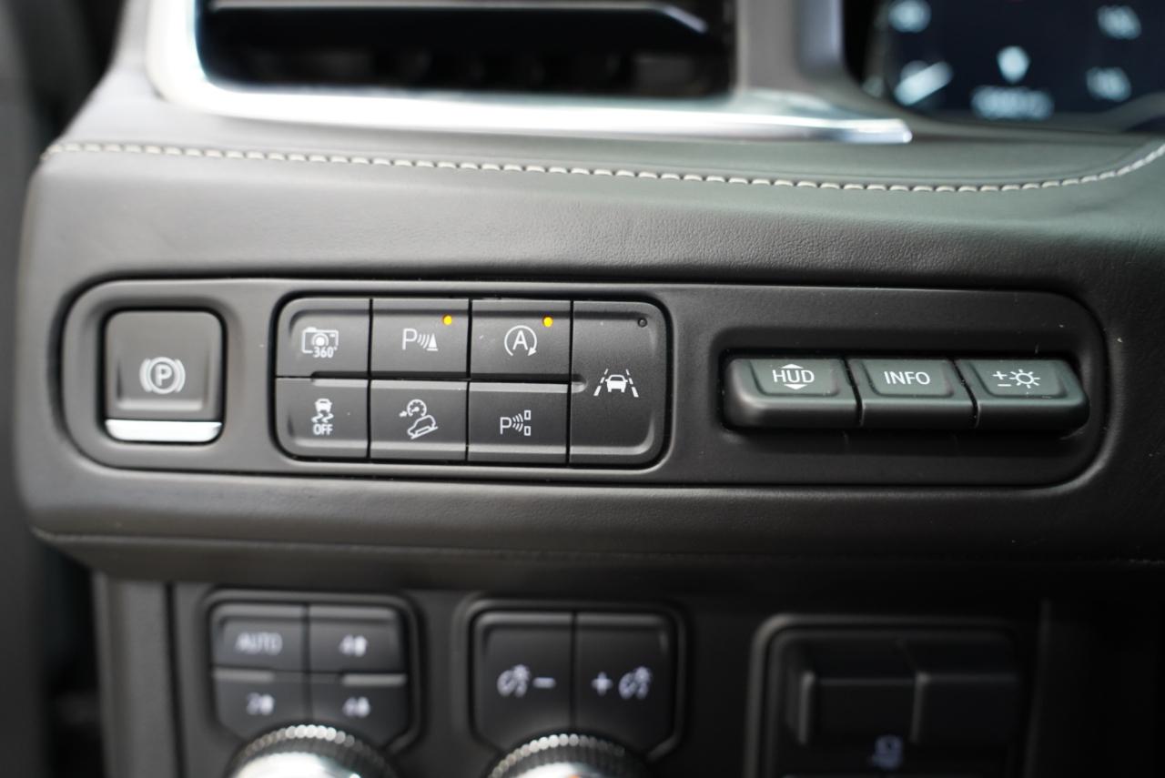 GMC Yukon XL 4WD 4dr Denali Ultimate 2023