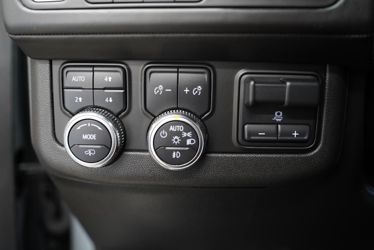 GMC Yukon XL 4WD 4dr Denali Ultimate 2023