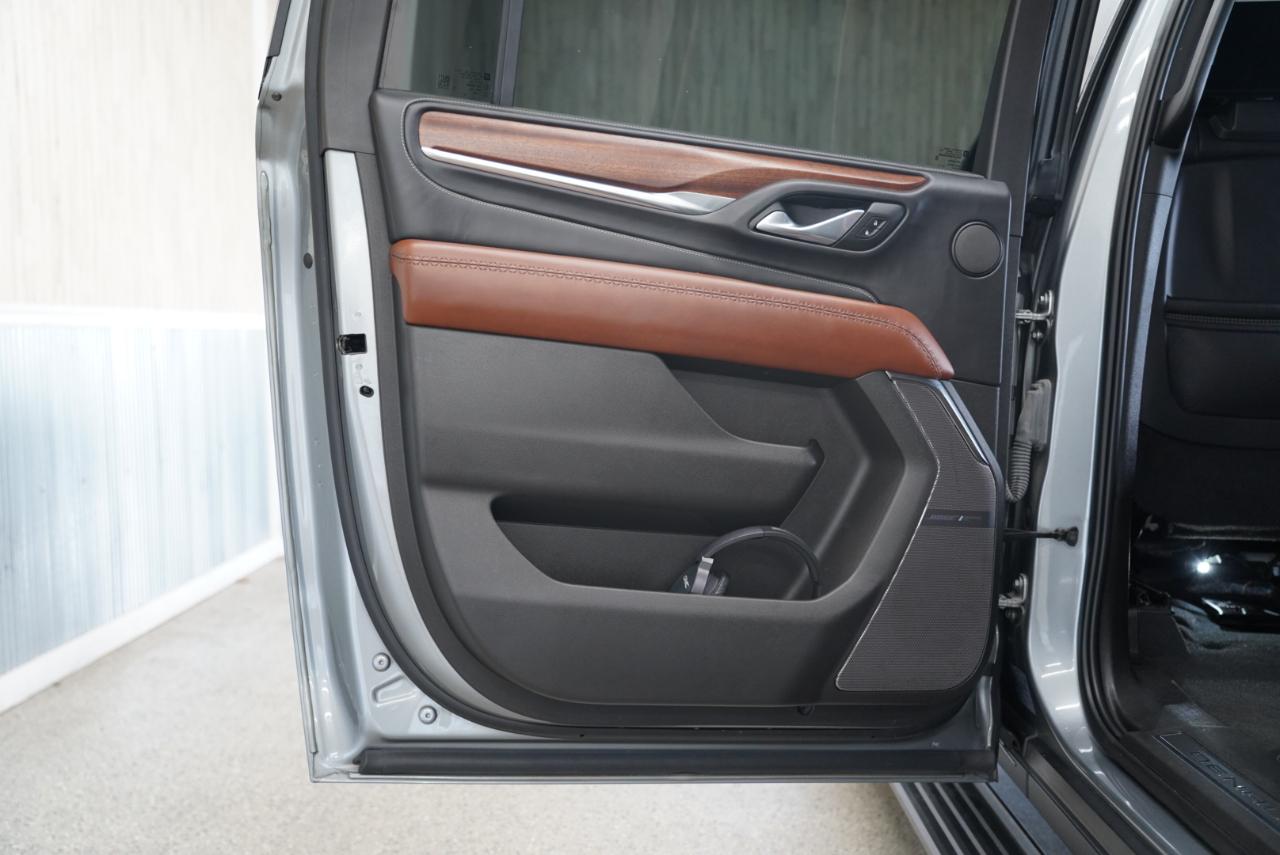 GMC Yukon XL 4WD 4dr Denali Ultimate 2023