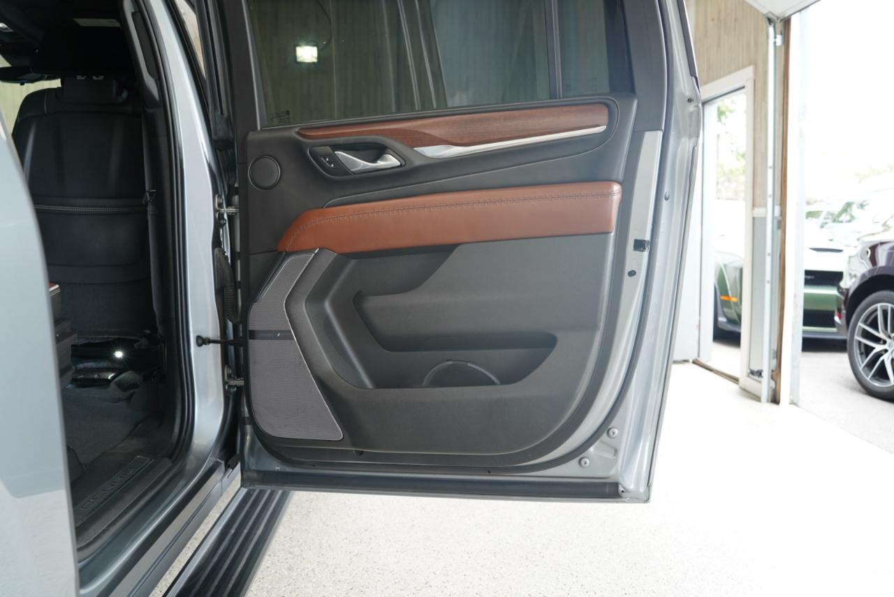 GMC Yukon XL 4WD 4dr Denali Ultimate 2023