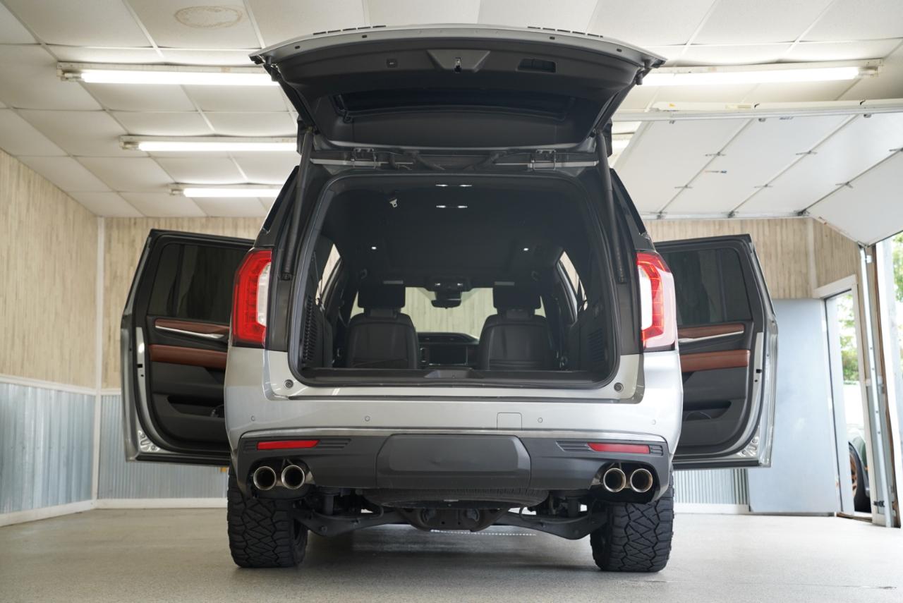 GMC Yukon XL 4WD 4dr Denali Ultimate 2023