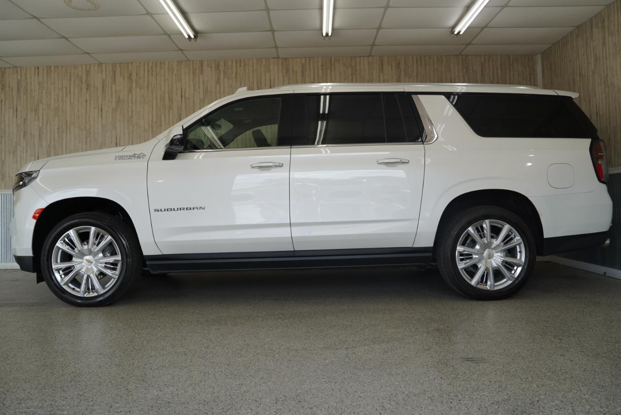 Chevrolet Suburban 4WD 4dr High Country 2024
