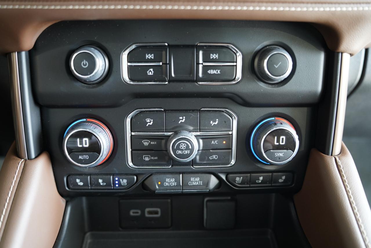 Chevrolet Suburban 4WD 4dr High Country 2024