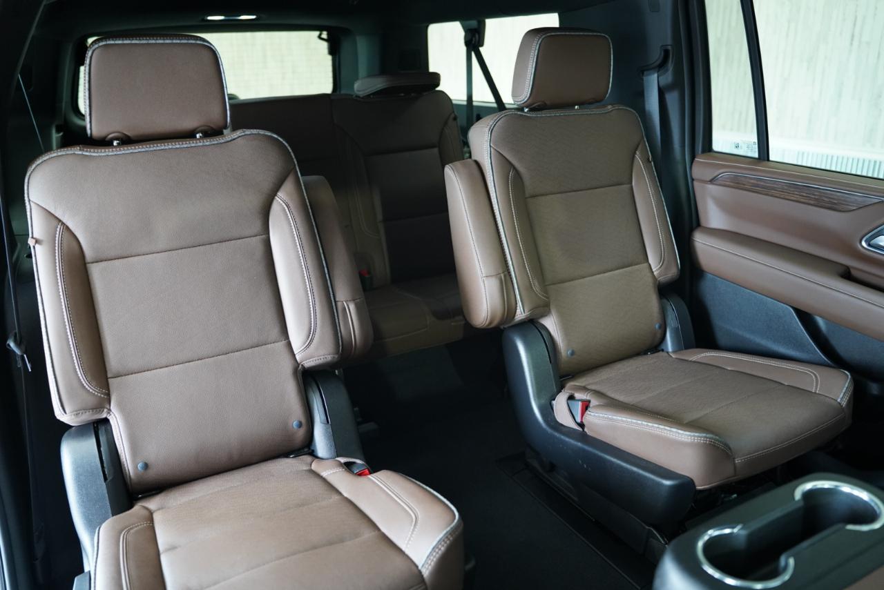Chevrolet Suburban 4WD 4dr High Country 2024