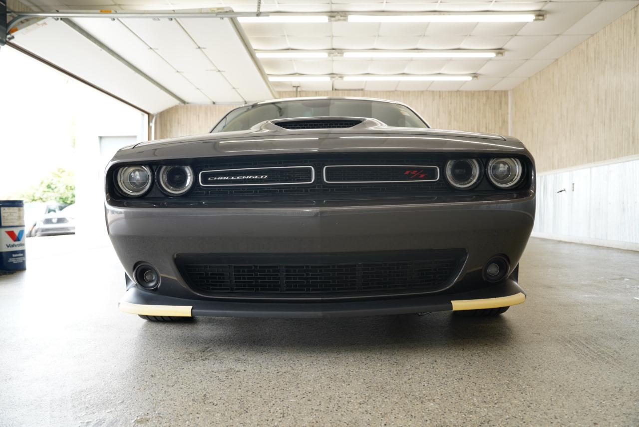 Dodge Challenger R/T RWD 2022