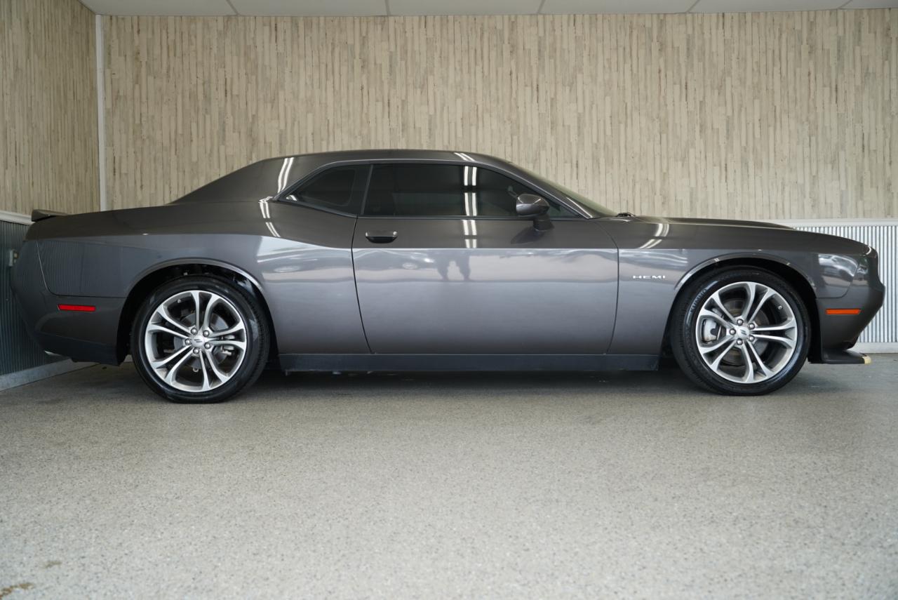 Dodge Challenger R/T RWD 2022