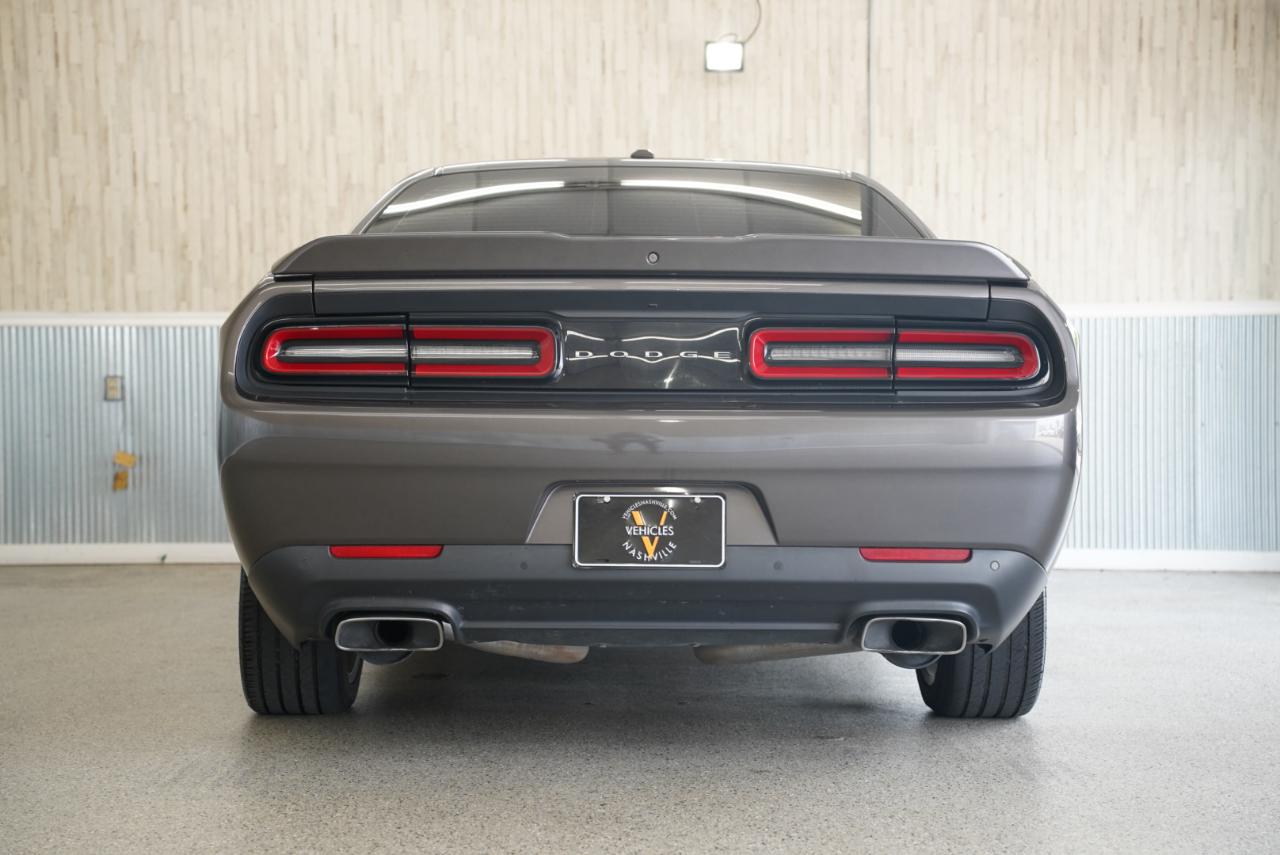 Dodge Challenger R/T RWD 2022