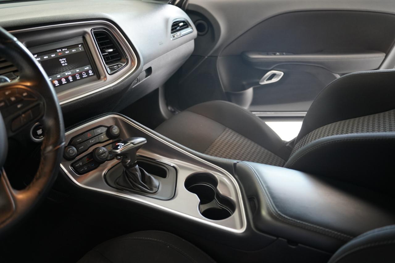 Dodge Challenger R/T RWD 2022