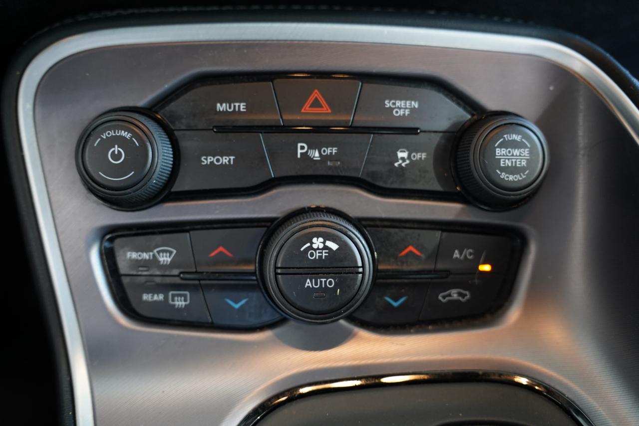 Dodge Challenger R/T RWD 2022