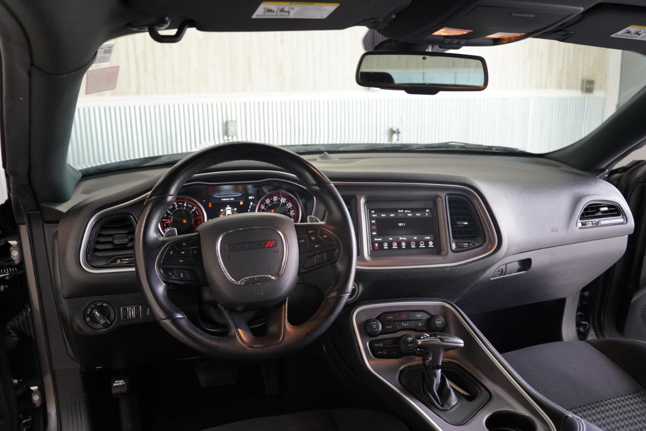 Dodge Challenger R/T RWD 2022