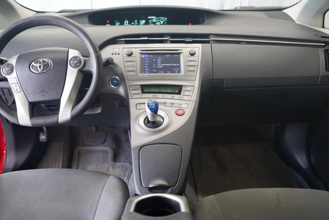 Toyota Prius 5dr HB Four (Natl) 2014