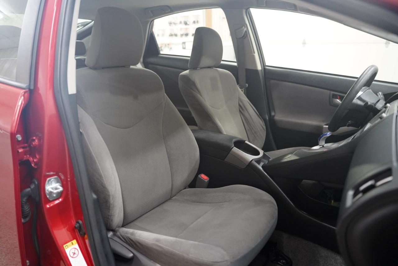 Toyota Prius 5dr HB Four (Natl) 2014