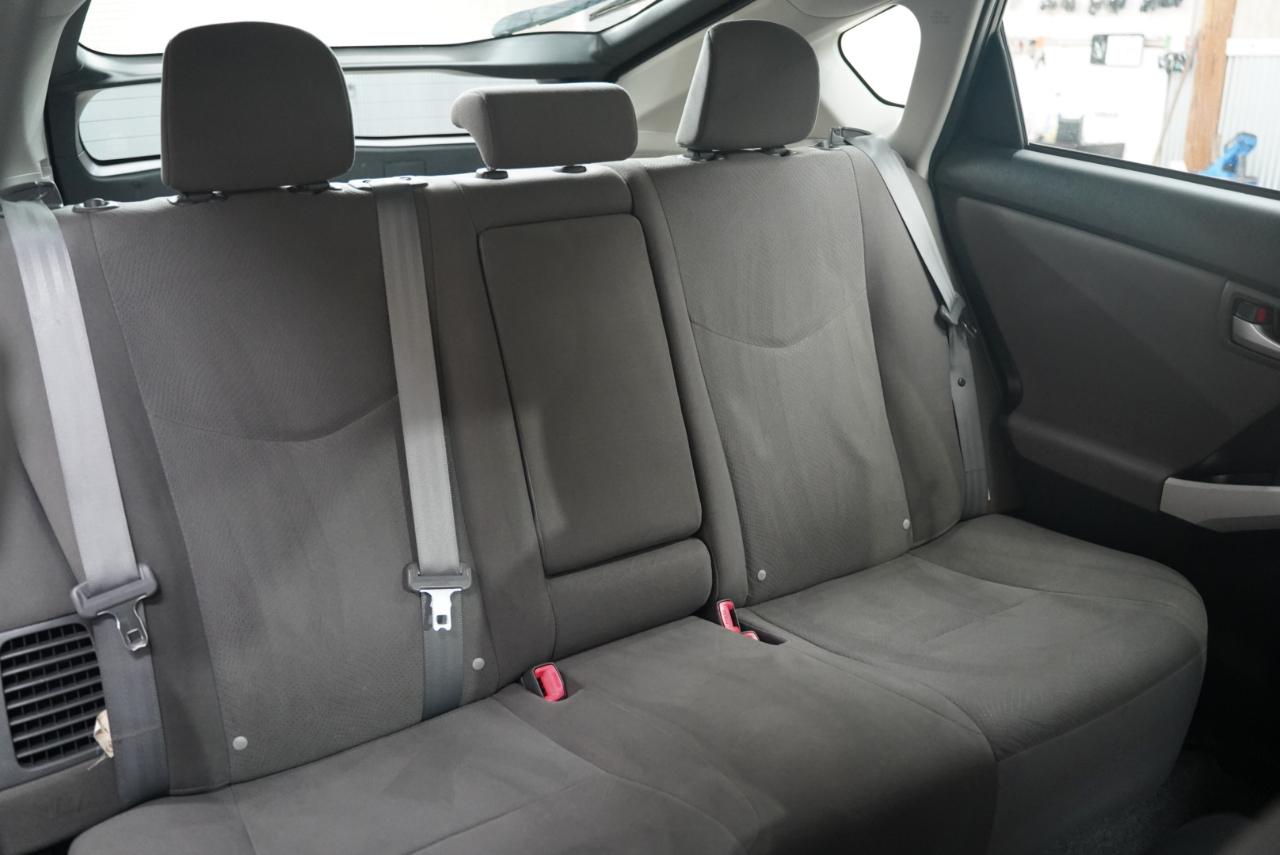 Toyota Prius 5dr HB Four (Natl) 2014