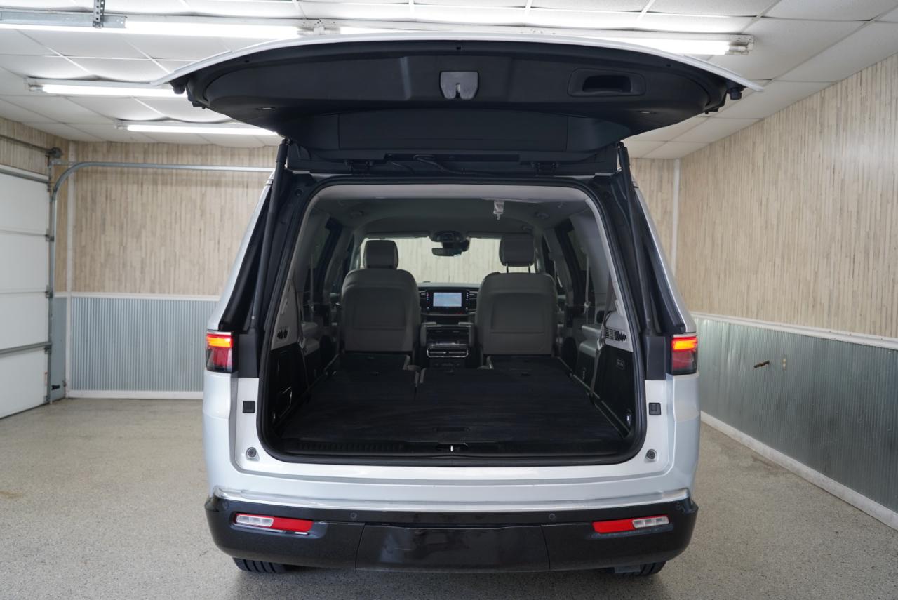 Jeep Wagoneer Series III 4x4 2022