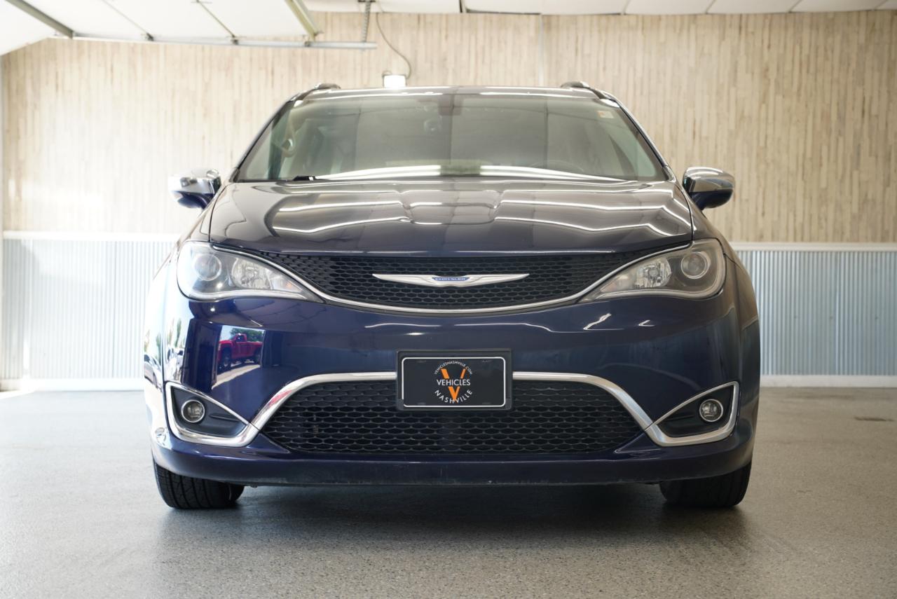 Chrysler Pacifica Limited FWD 2018