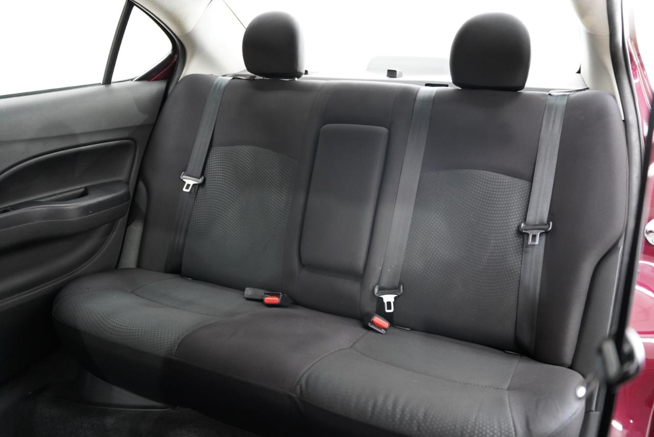 Mitsubishi Mirage G4 ES 2020