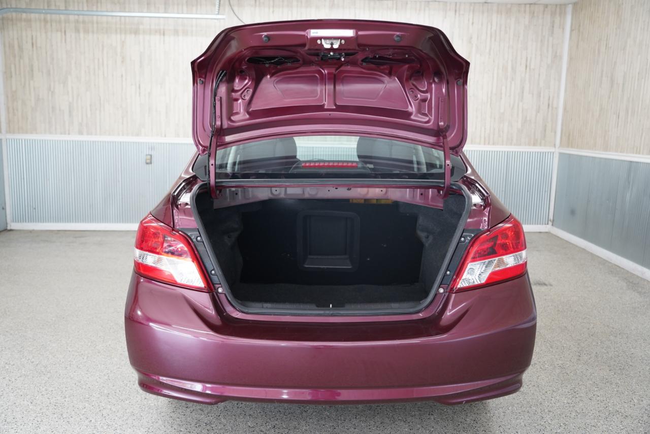 Mitsubishi Mirage G4 ES 2020