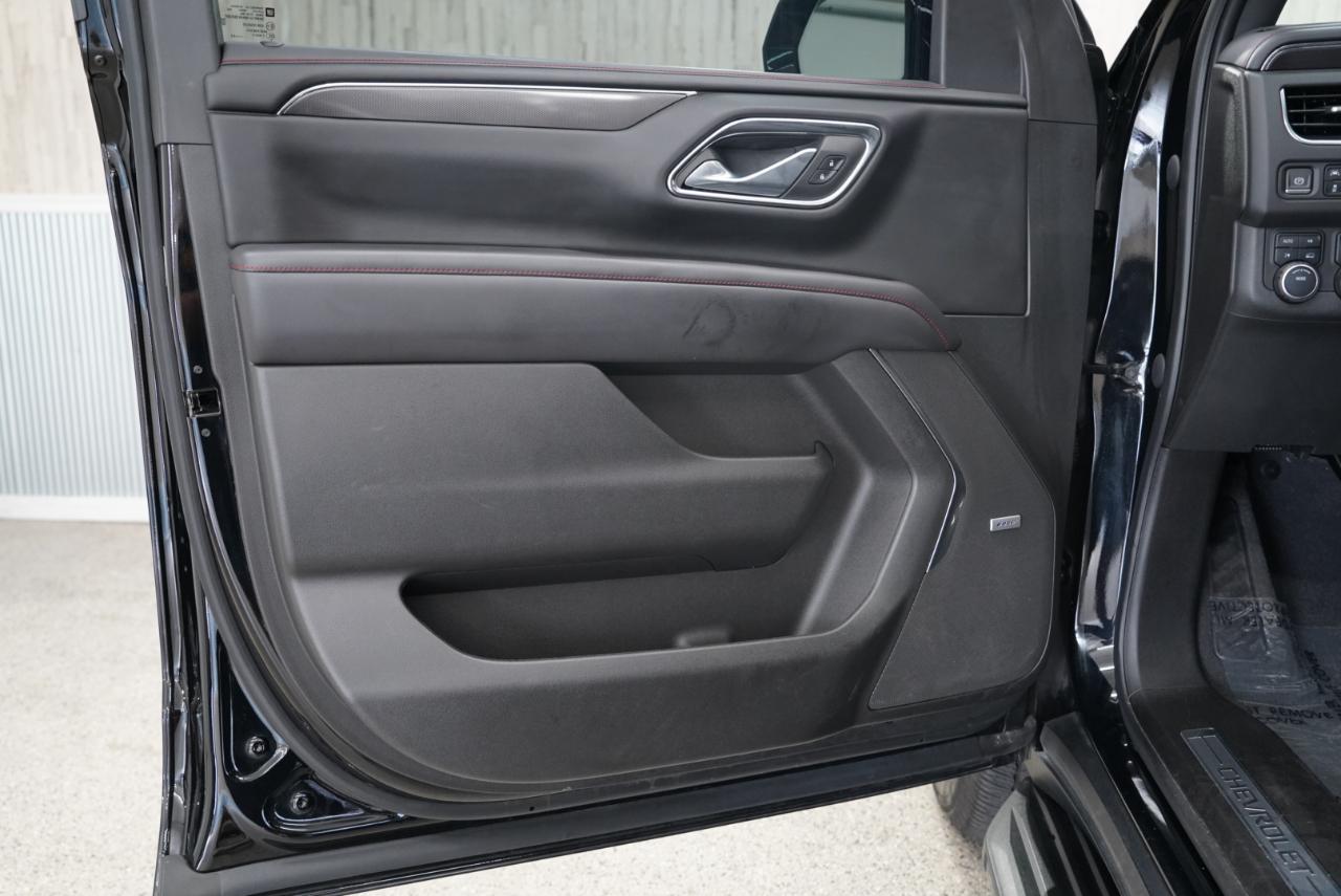 Chevrolet Tahoe 4WD 4dr RST 2023
