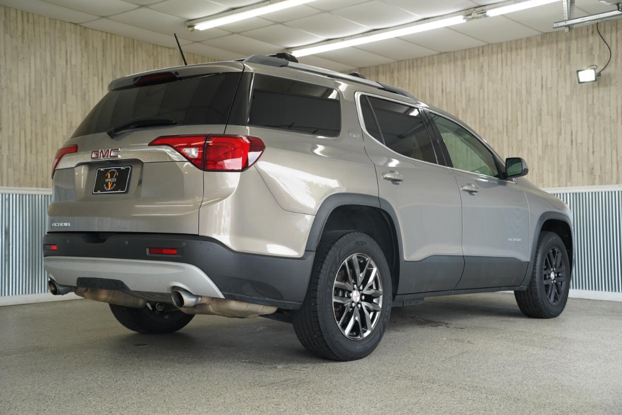 GMC Acadia FWD 4dr SLT w/SLT-1 2019