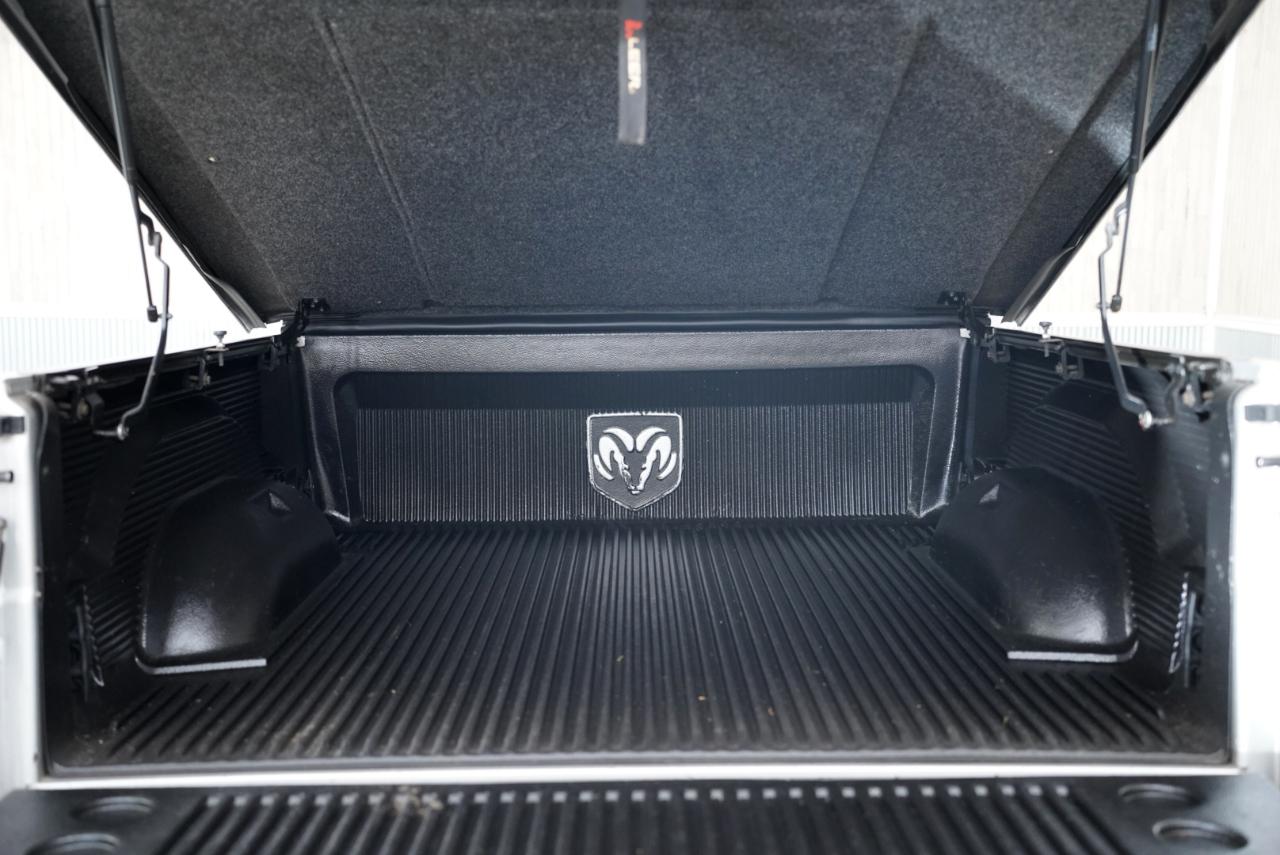Dodge Ram SRT-10  2004