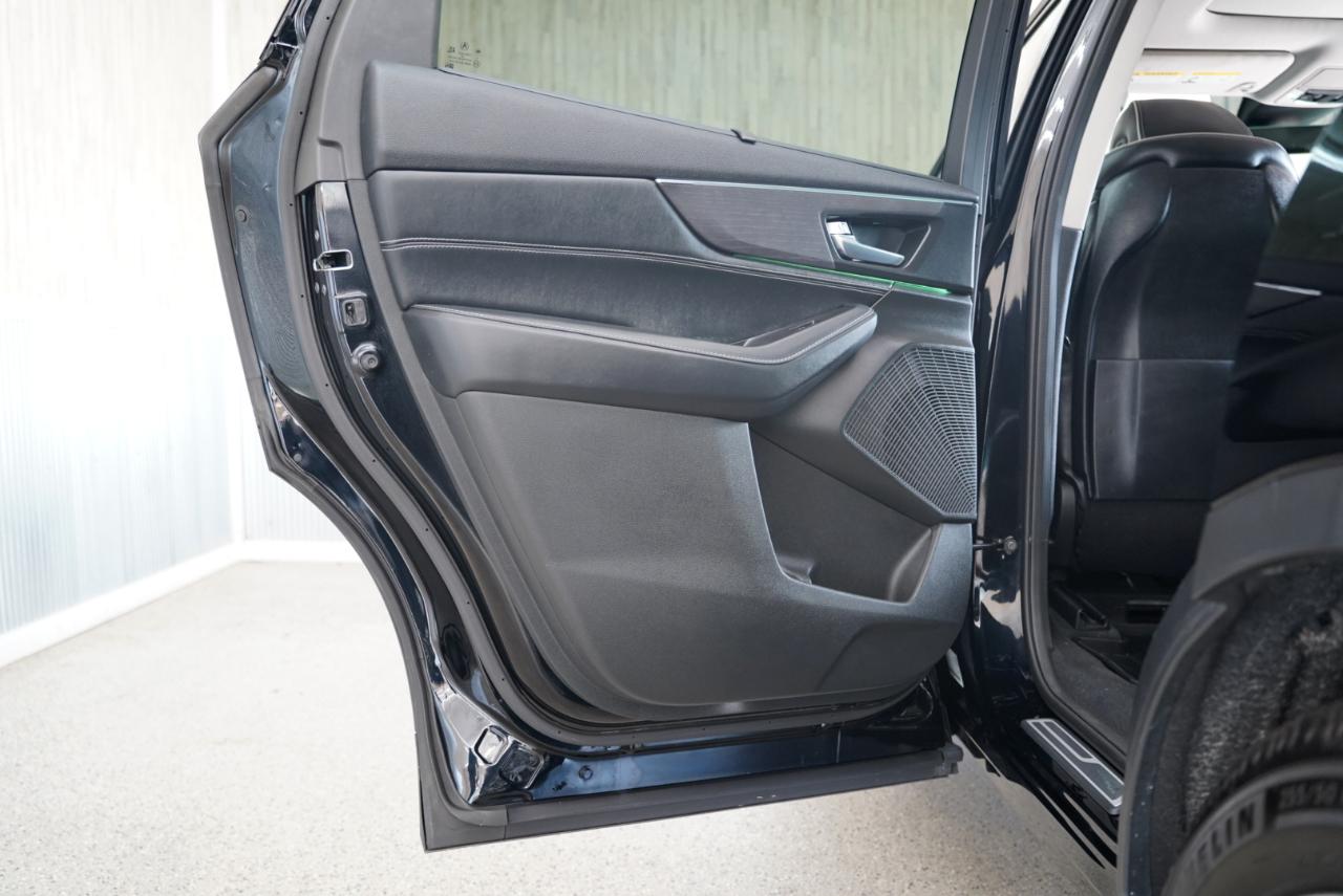 Acura MDX SH-AWD w/Advance Package 2023