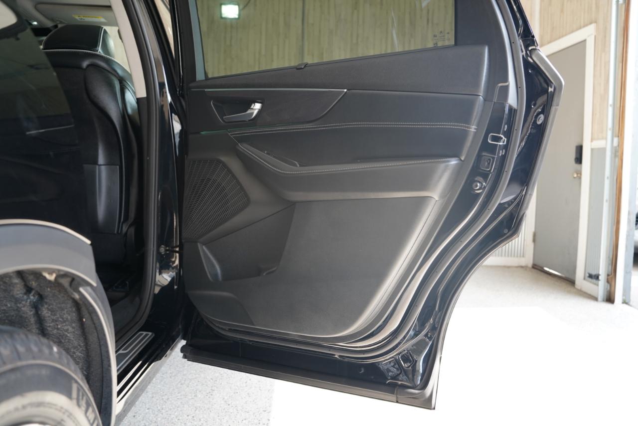 Acura MDX SH-AWD w/Advance Package 2023