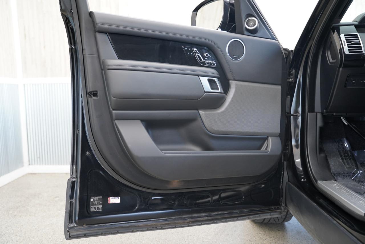 Land Rover Range Rover V8 Supercharged SWB 2019
