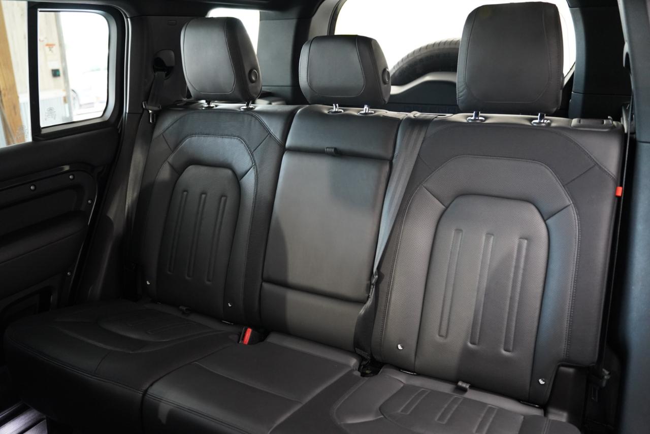 Land Rover Defender 110 X-Dynamic HSE AWD 2022