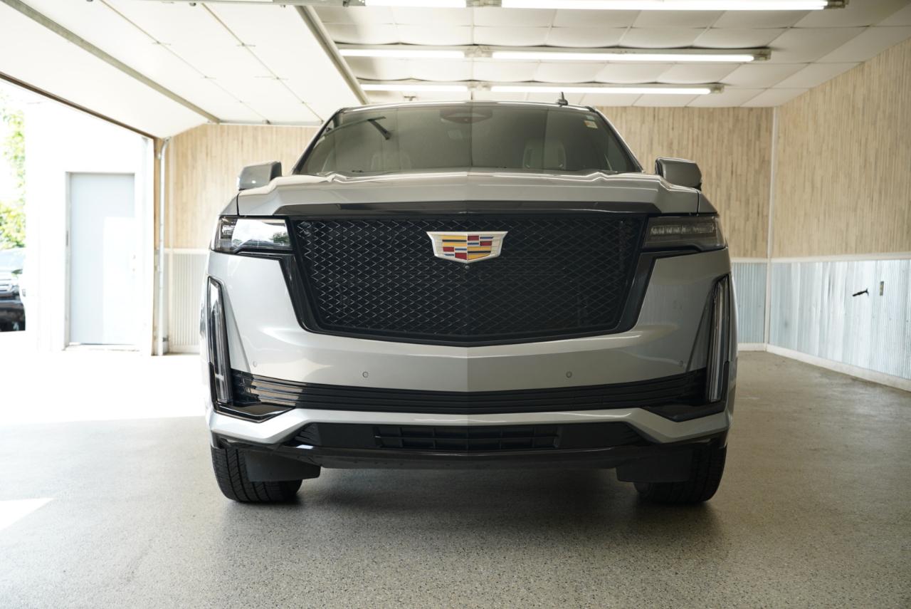 Cadillac Escalade 4WD 4dr Sport 2023