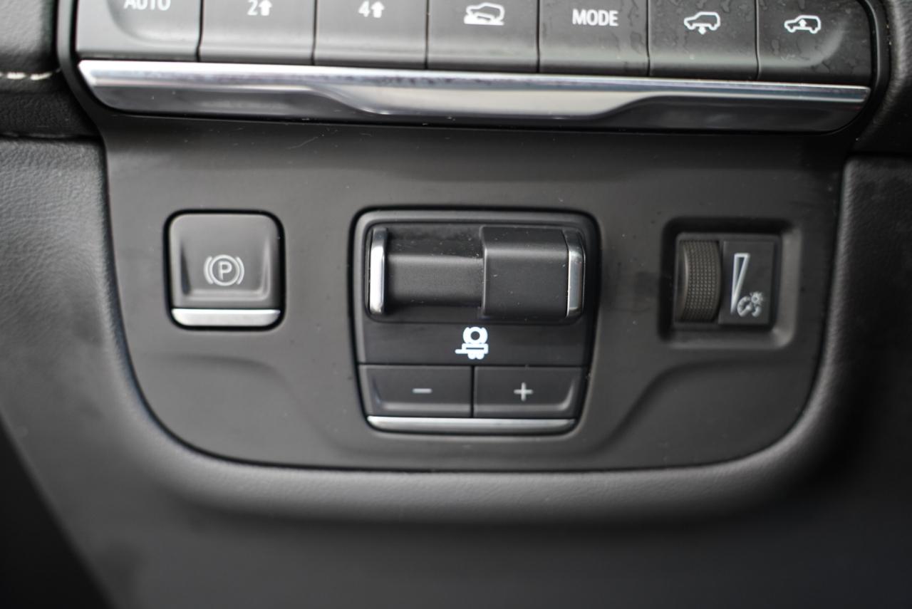 Cadillac Escalade 4WD 4dr Sport 2023