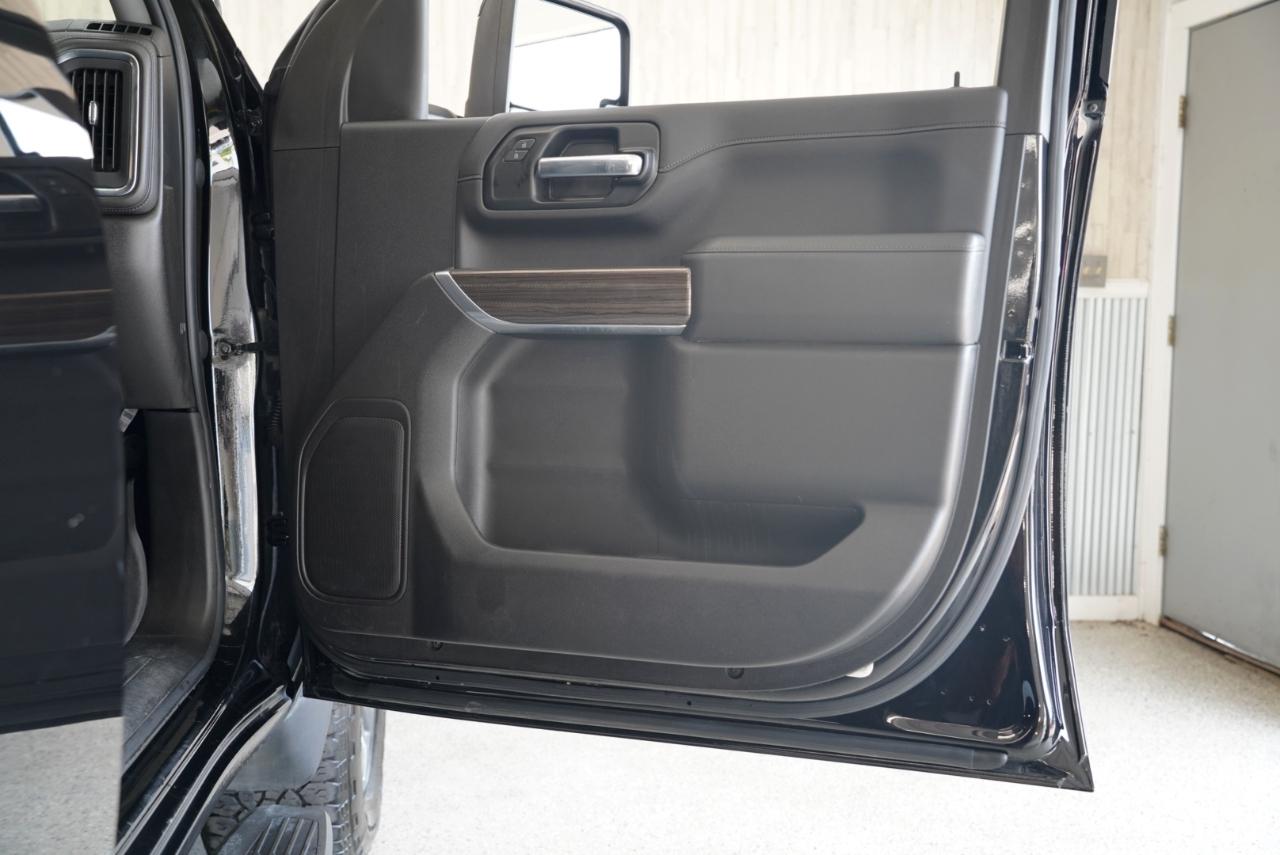 Chevrolet Silverado 2500HD 4WD Crew Cab 159" LT 2023