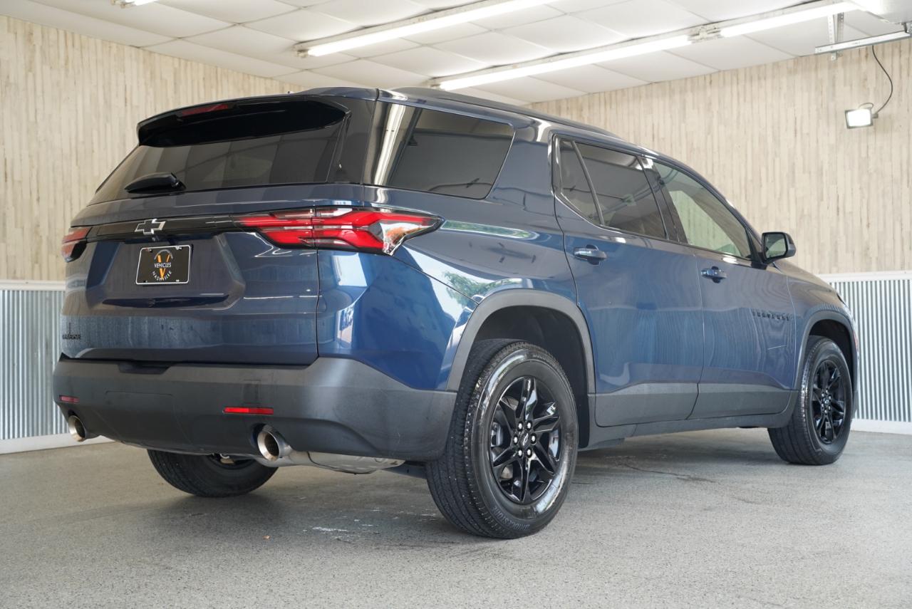 Chevrolet Traverse FWD 4dr LS w/1LS 2022