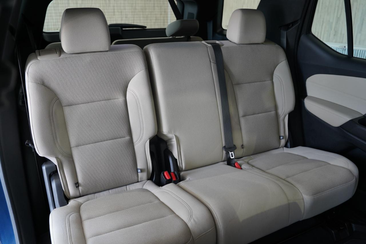 Chevrolet Traverse FWD 4dr LS w/1LS 2022