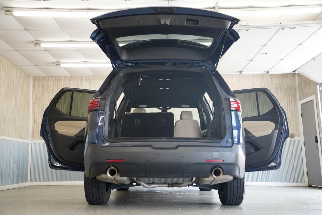 Chevrolet Traverse FWD 4dr LS w/1LS 2022