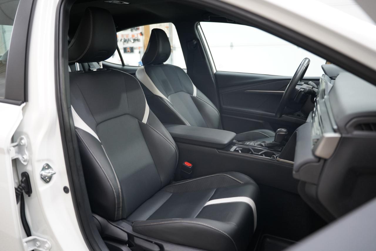 Toyota Camry SE 2025