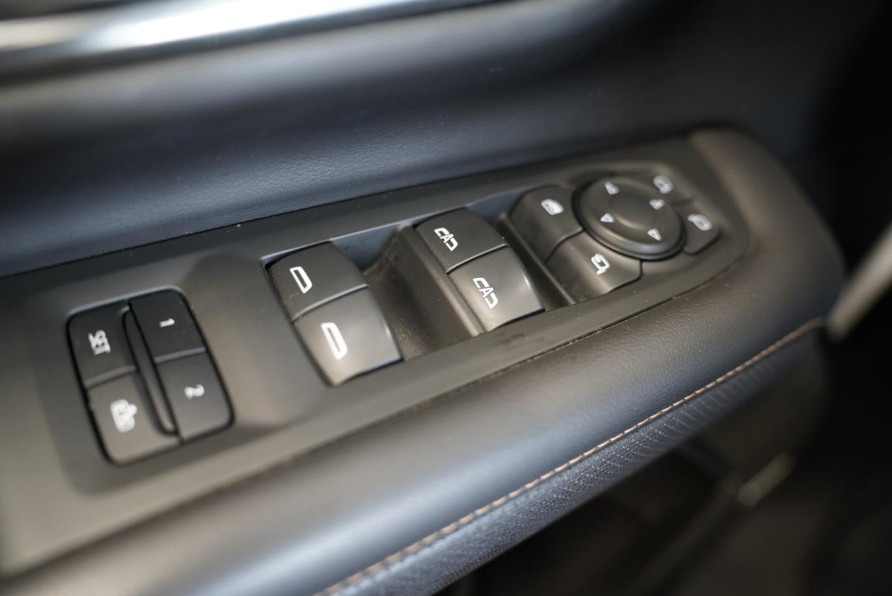 GMC Yukon XL 4WD 4dr AT4 2021