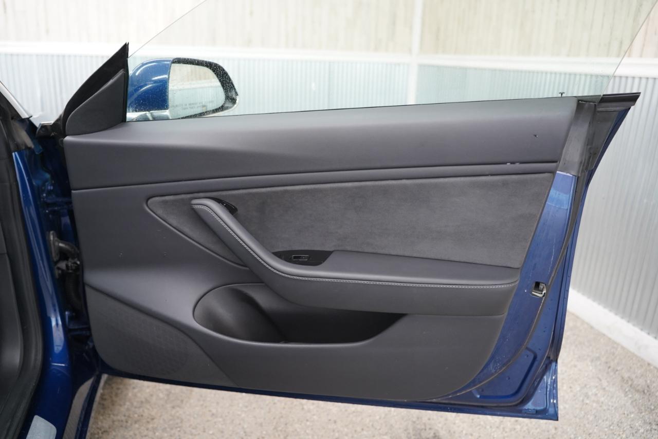 Tesla Model 3 Long Range AWD 2019