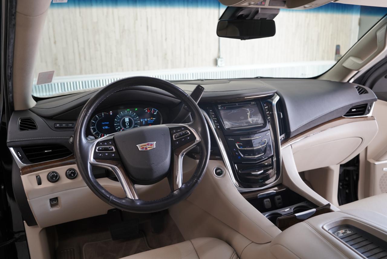 Cadillac Escalade ESV 4WD 4dr Premium Luxury 2019