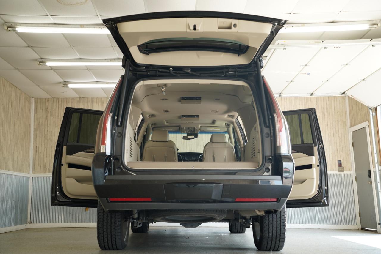 Cadillac Escalade ESV 4WD 4dr Premium Luxury 2019