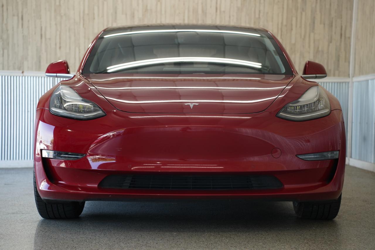 Tesla Model 3 Long Range Battery RWD 2018