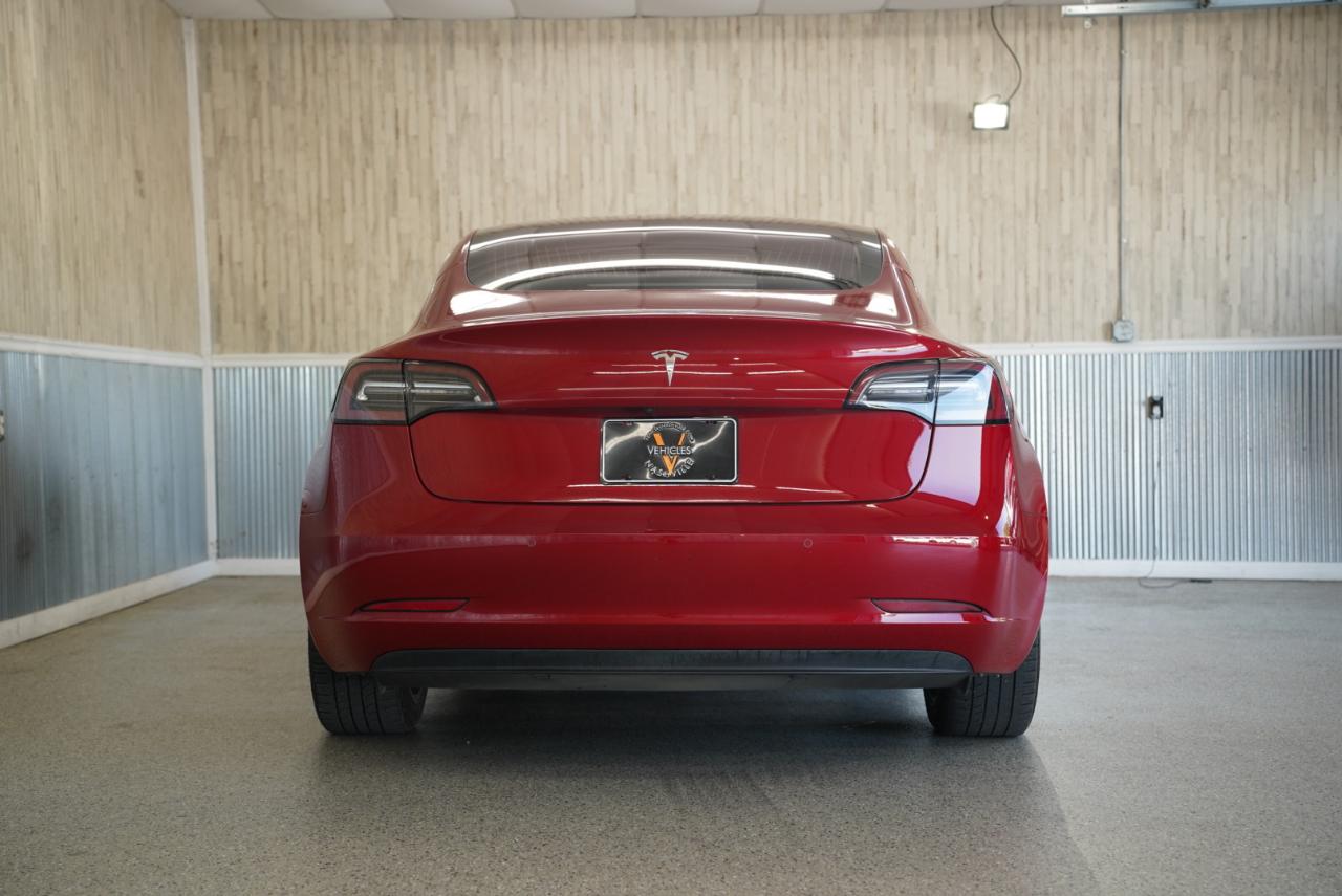 Tesla Model 3 Long Range Battery RWD 2018