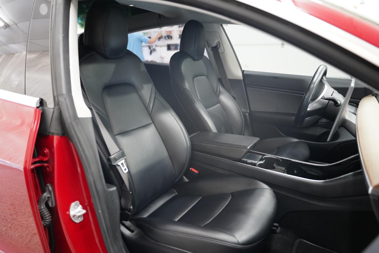 Tesla Model 3 Long Range Battery RWD 2018