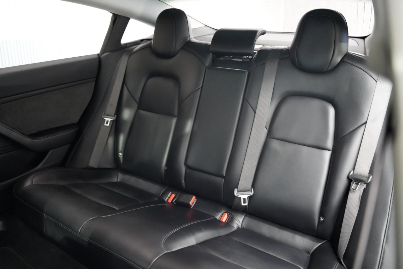Tesla Model 3 Long Range Battery RWD 2018