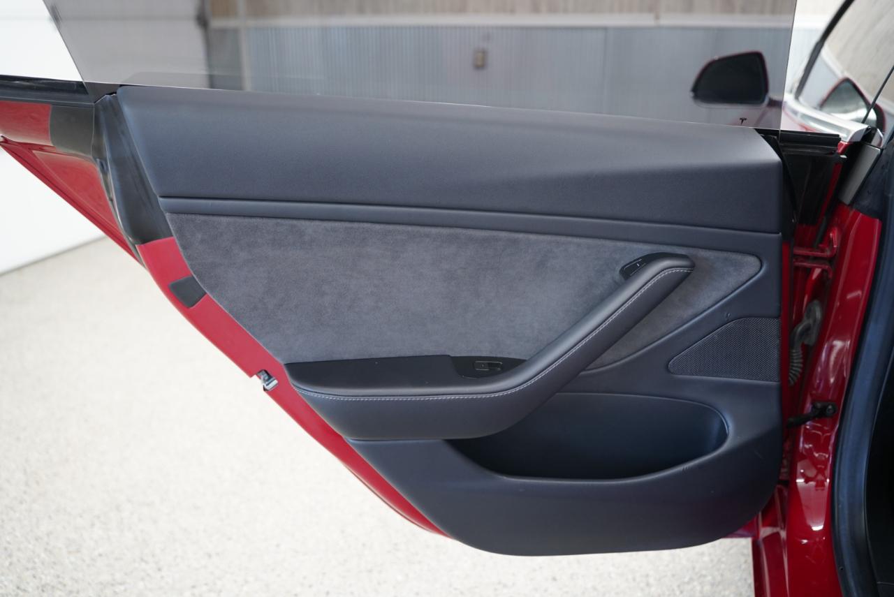 Tesla Model 3 Long Range Battery RWD 2018