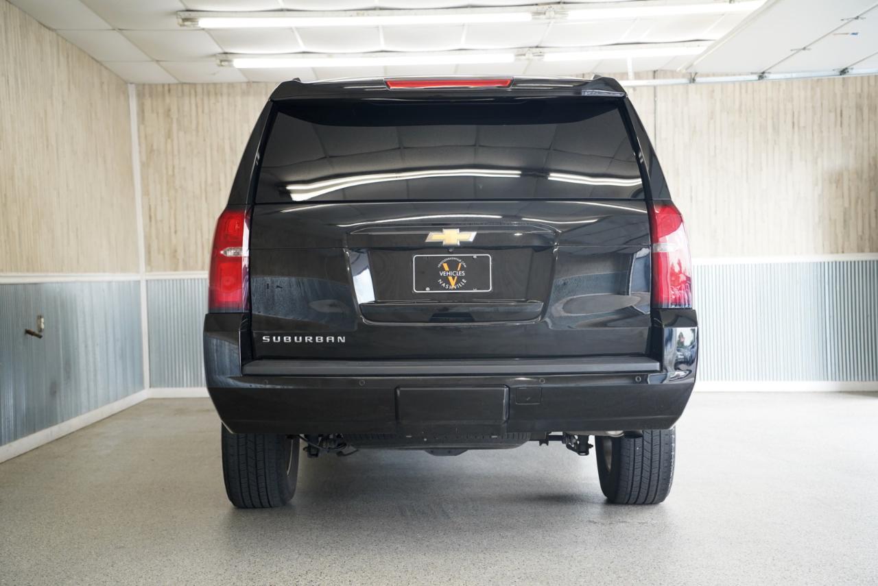 Chevrolet Suburban 2WD 4dr LT 2015