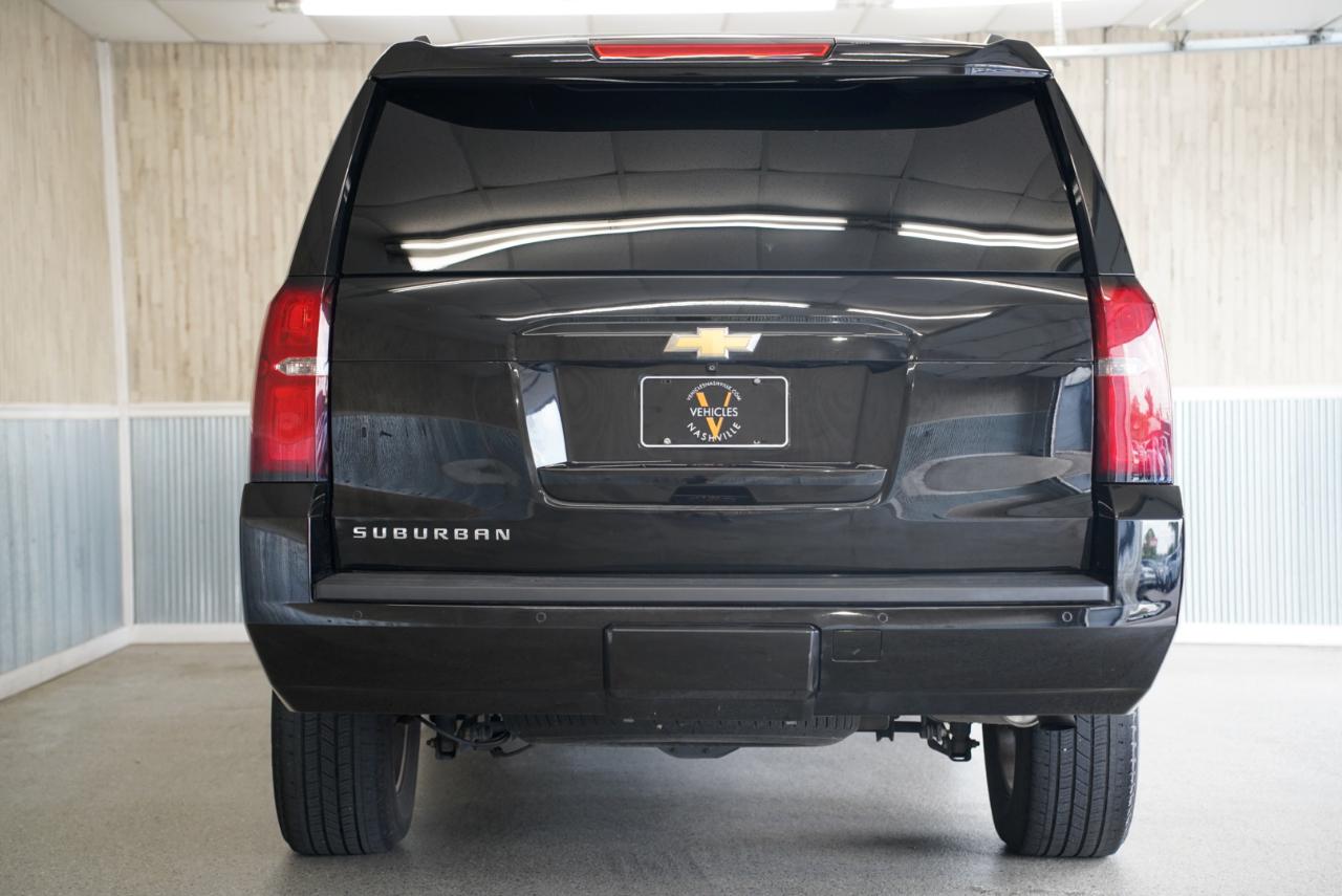 Chevrolet Suburban 2WD 4dr LT 2015
