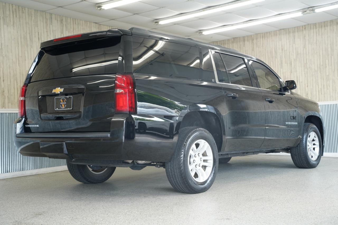 Chevrolet Suburban 2WD 4dr LT 2015